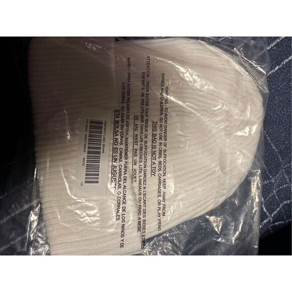Supreme Property Label Beanie “White” - Picture 4 of 4
